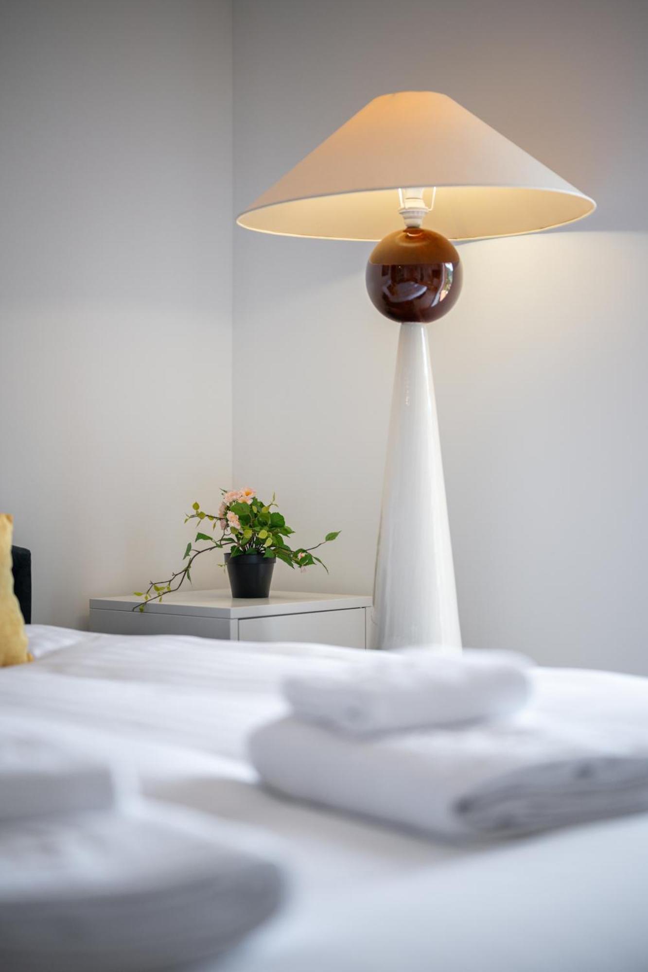 Le Coq Gabriel - Parking - Amazing View Apartment โรกบรูน-กัป-มาร์แต็ง ภายนอก รูปภาพ