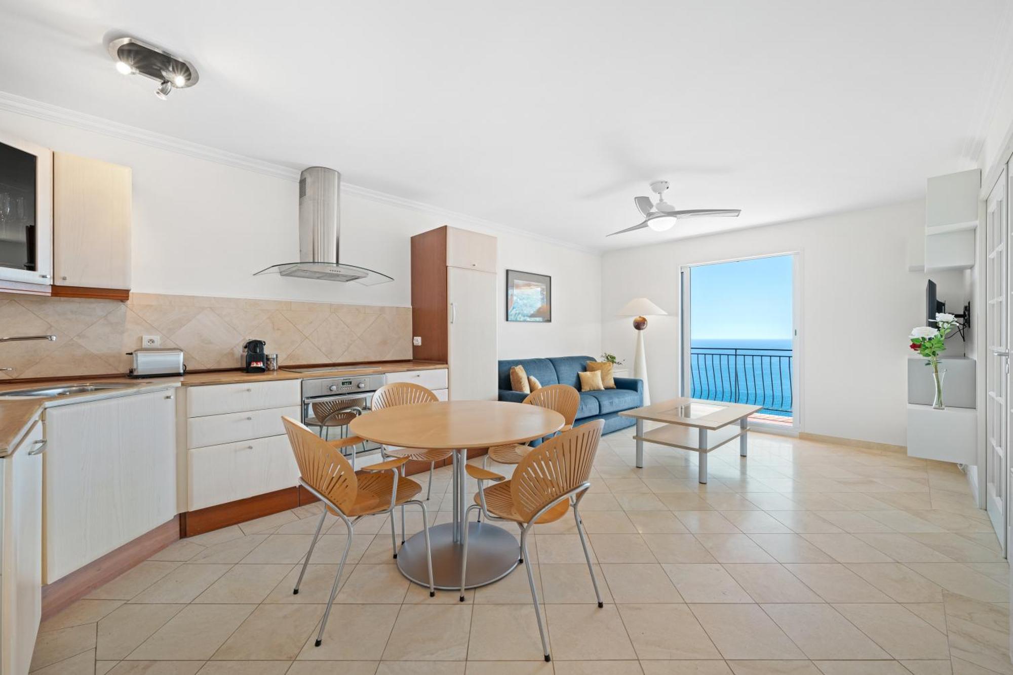 Le Coq Gabriel - Parking - Amazing View Apartment โรกบรูน-กัป-มาร์แต็ง ภายนอก รูปภาพ