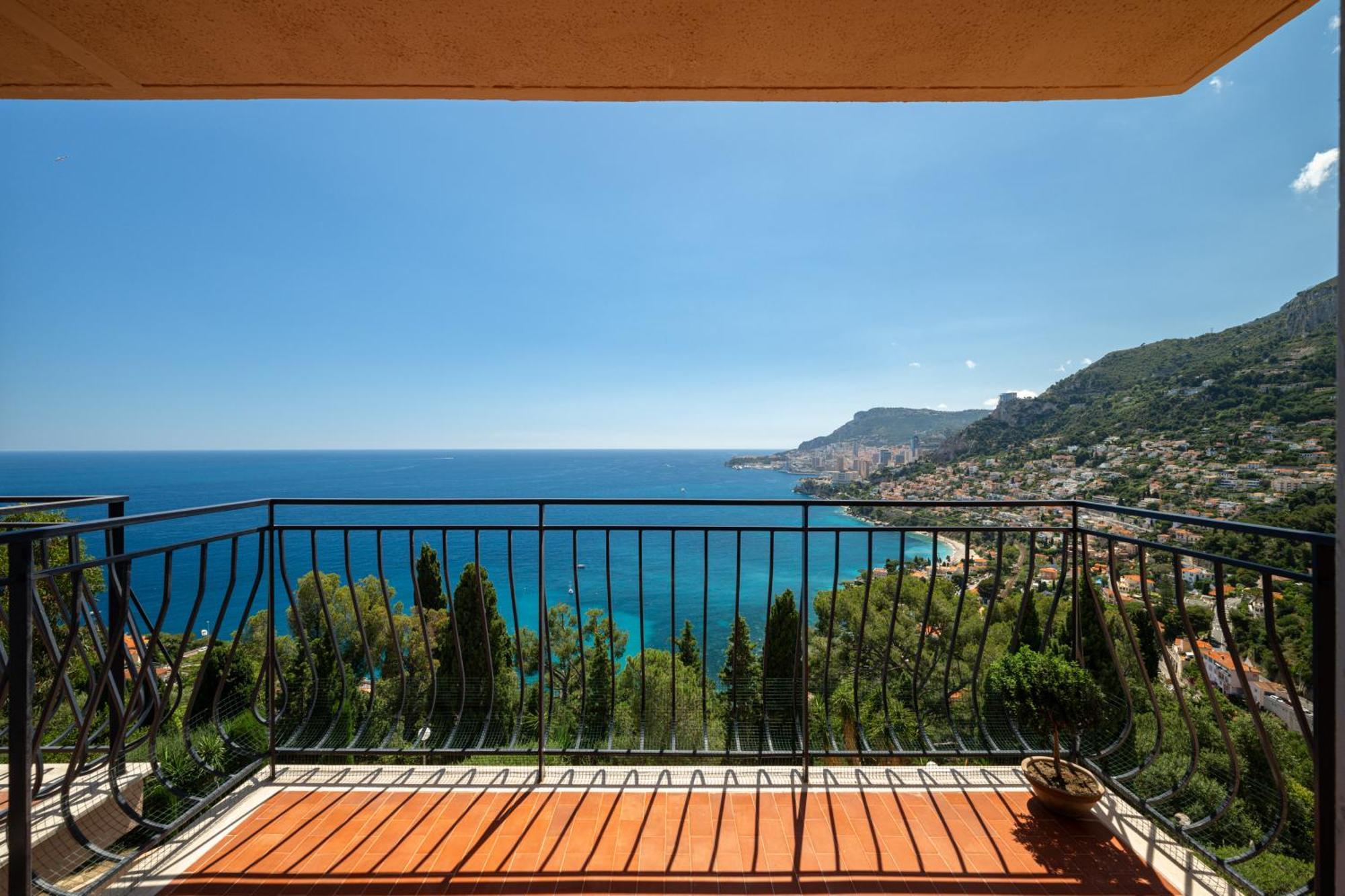 Le Coq Gabriel - Parking - Amazing View Apartment โรกบรูน-กัป-มาร์แต็ง ภายนอก รูปภาพ